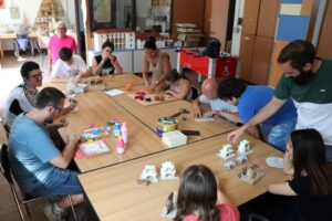 La-Brughiera-ragazzi-al-lavoro2-1024×683
